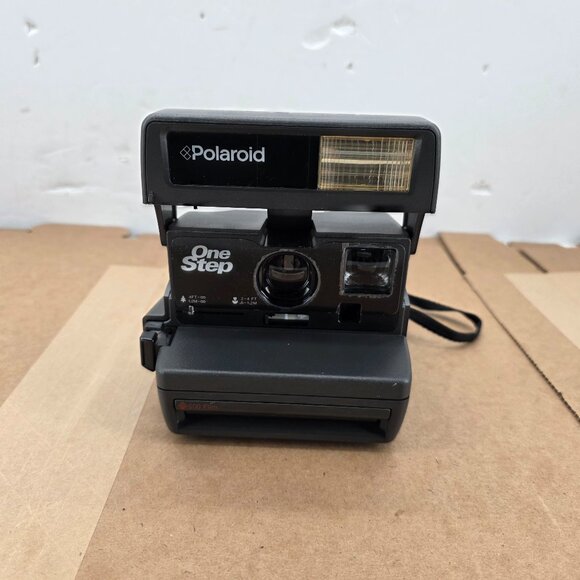 Polaroid Other - Polaroid One Step Close Up 600 Instant Film Camera  TESTED